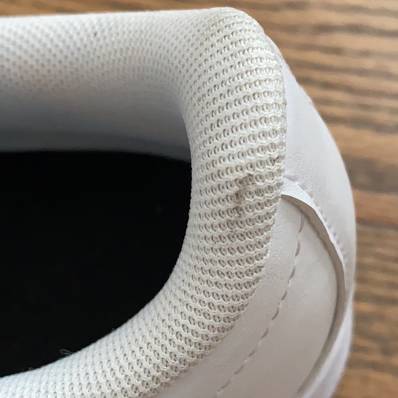 Adidas Sneakers, fits like 6.5US white color - Picture 14 of 14